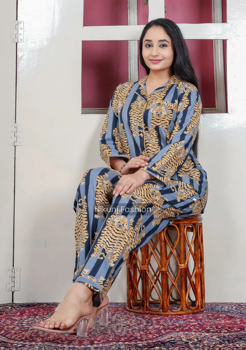 Soft Cotton Printed Pajama Set For Women Includes Button Down Top And Comfy Elastic Pants Ideal For Relaxed Night Sleepwear - Image 2