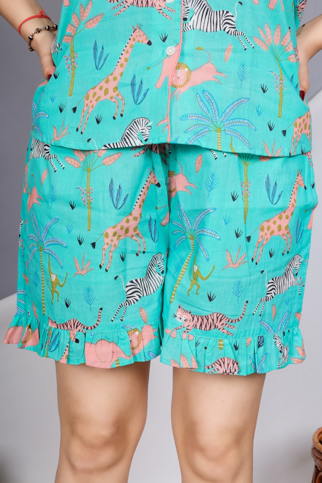 Fashionable Women Night shorts set in animal print - Image 4