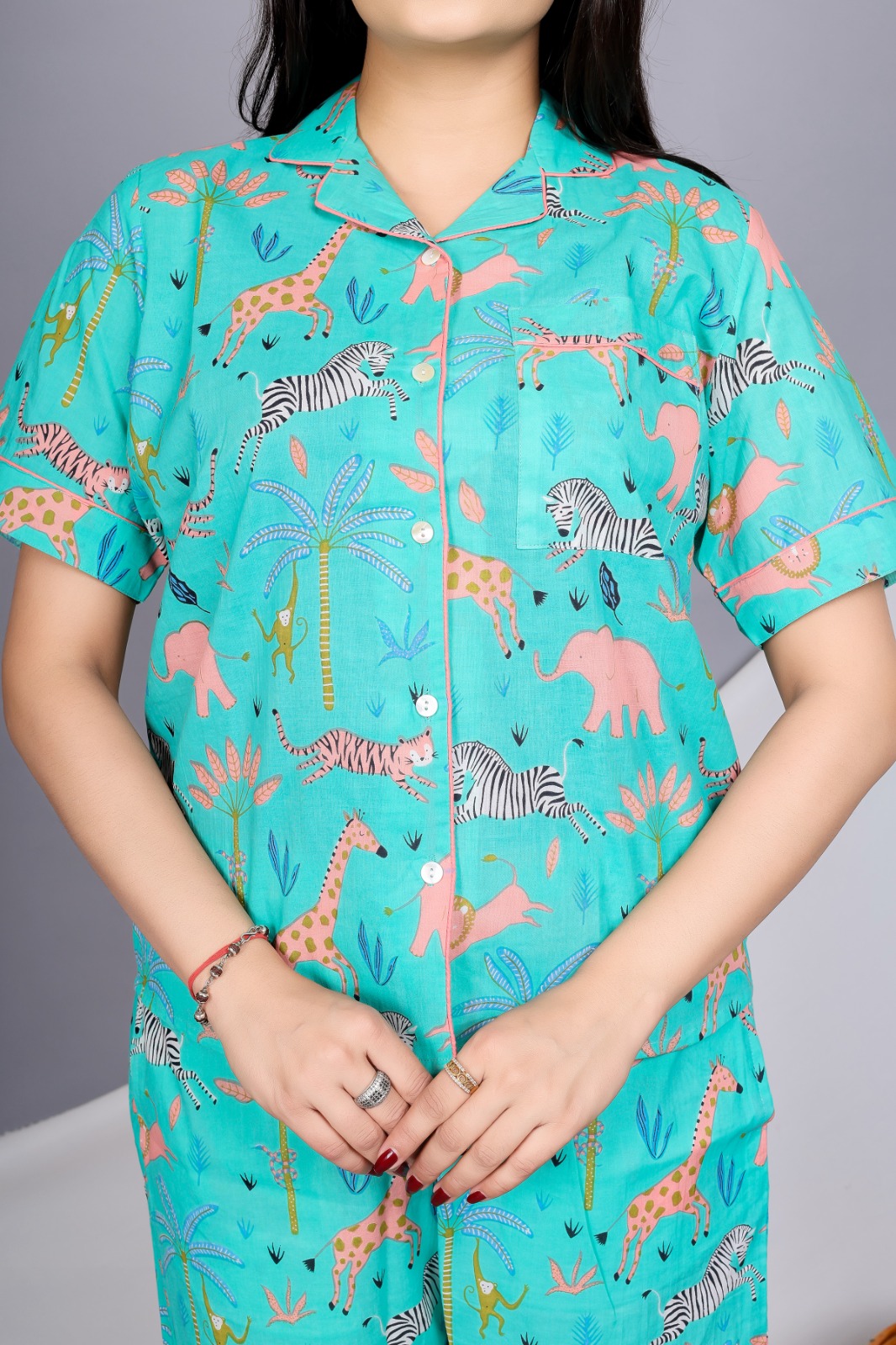 Fashionable Women Night shorts set in animal print - Image 3