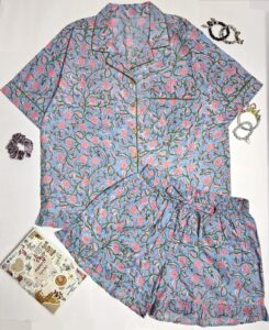 Fashionable Women Floral Print Shorts Set